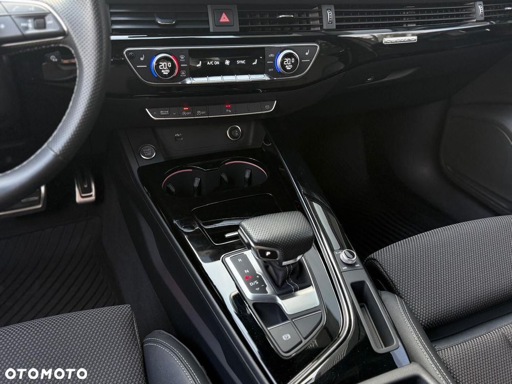 Audi A4 Limousine - 21