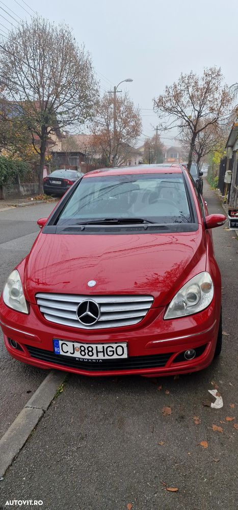 Mercedes-Benz B 200 CDI - 15