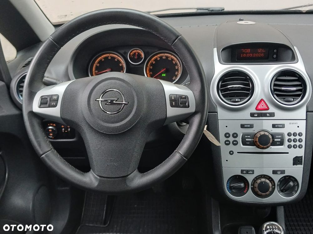 Opel Corsa - 21