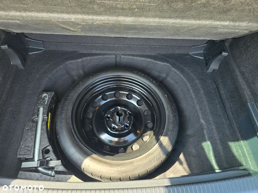 Volkswagen Golf Sportsvan - 20