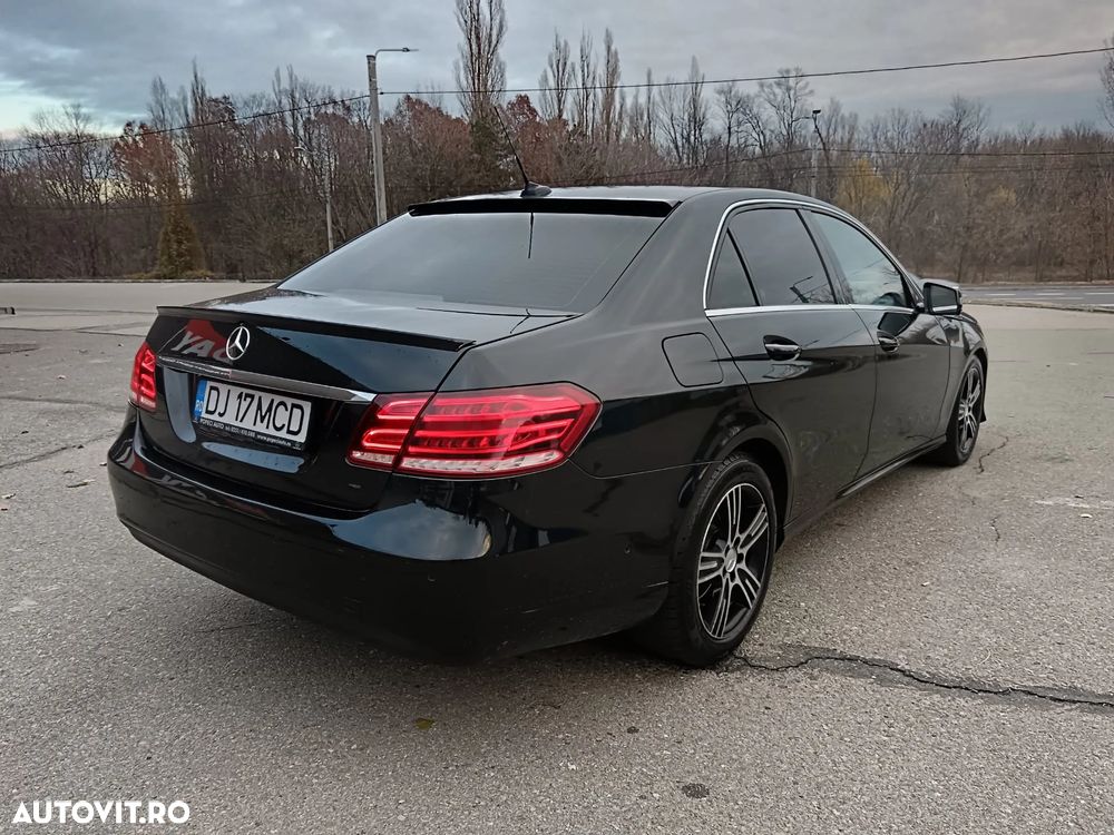 Mercedes-Benz E - 11