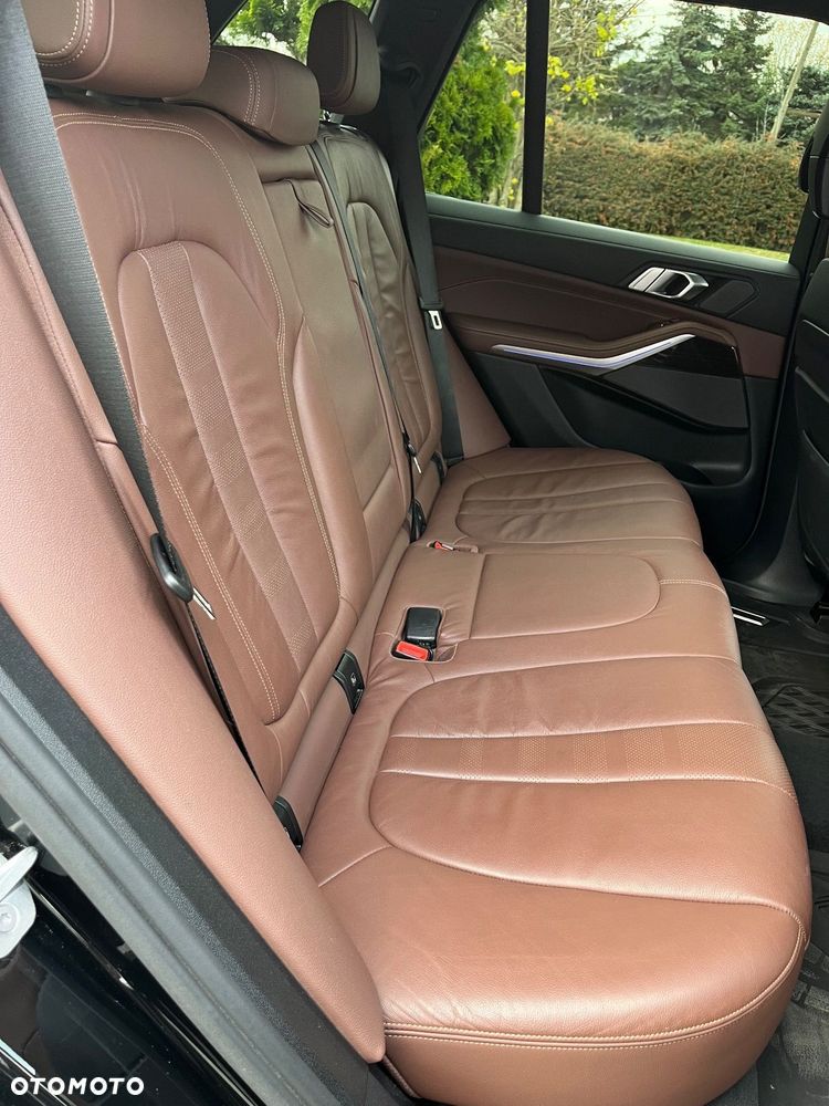 BMW X5 xDrive40i - 8