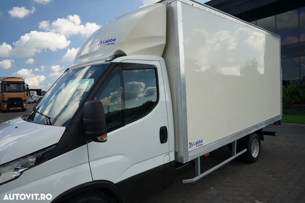 Iveco DAILY 35-160 / CONTAINER - 4,3 M / ELEVATOR SORENSEN - 750 KG / 3 LOCURI / DOUĂ / IMPORTAT / - 12