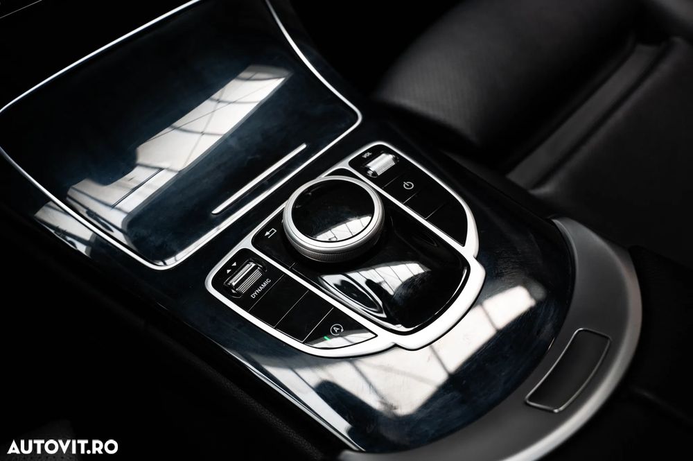 Mercedes-Benz C 200 9G-TRONIC - 14