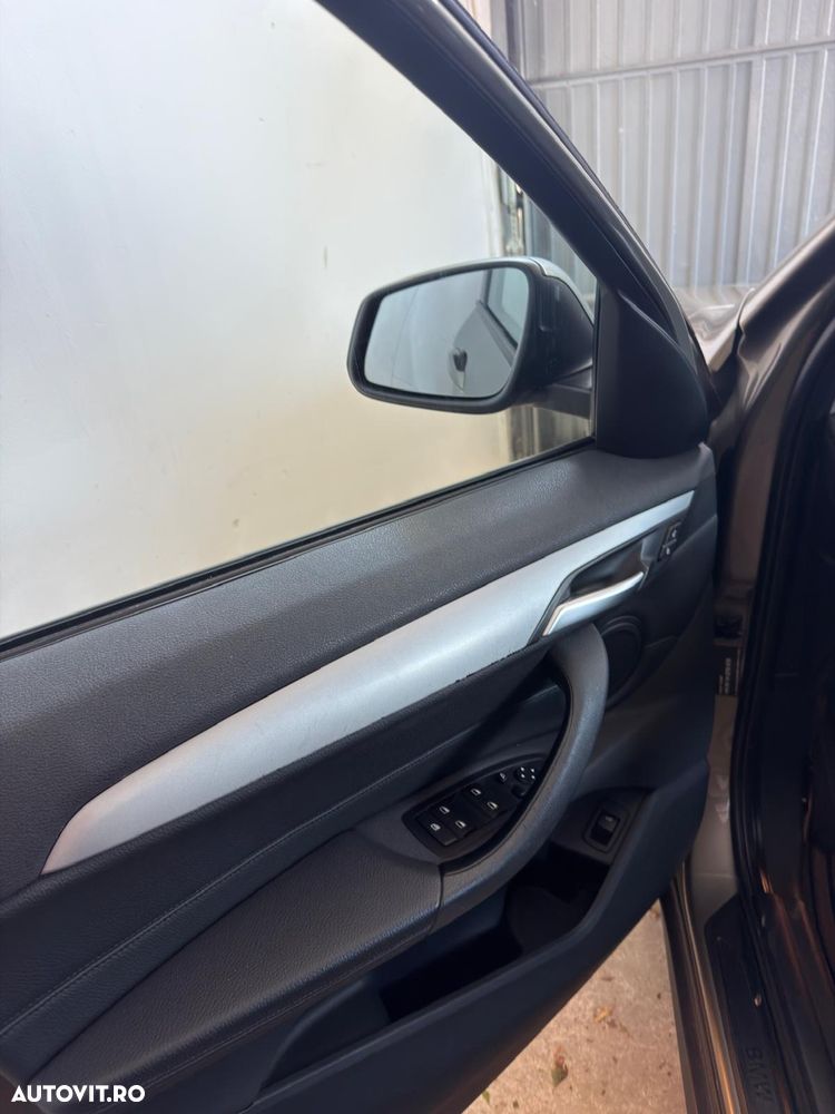 BMW X1 xDrive20d Aut. Sport Line - 12