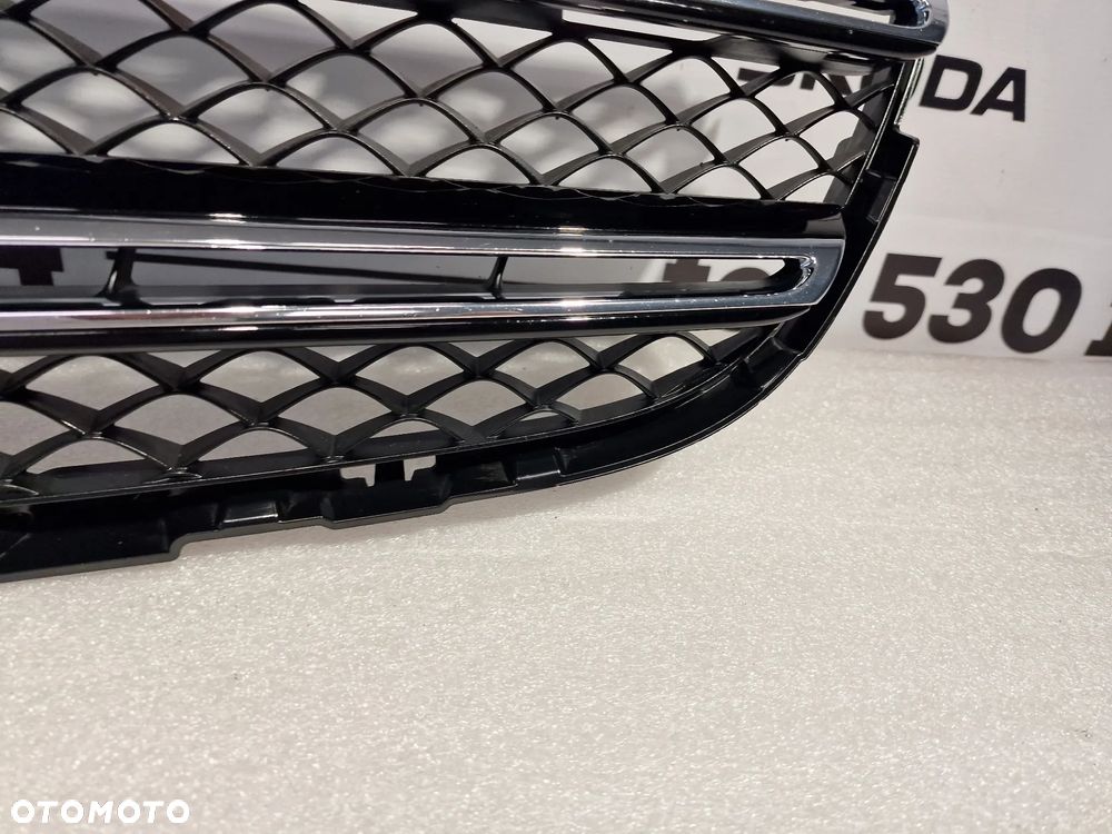 MERCEDES GLC W253 15- AMG ATRAPA / GRILL PRZEDNI PRZÓD , NA / POD KAMERĘ , NR A2538806801 , NR AUKCJI GL816 - 16