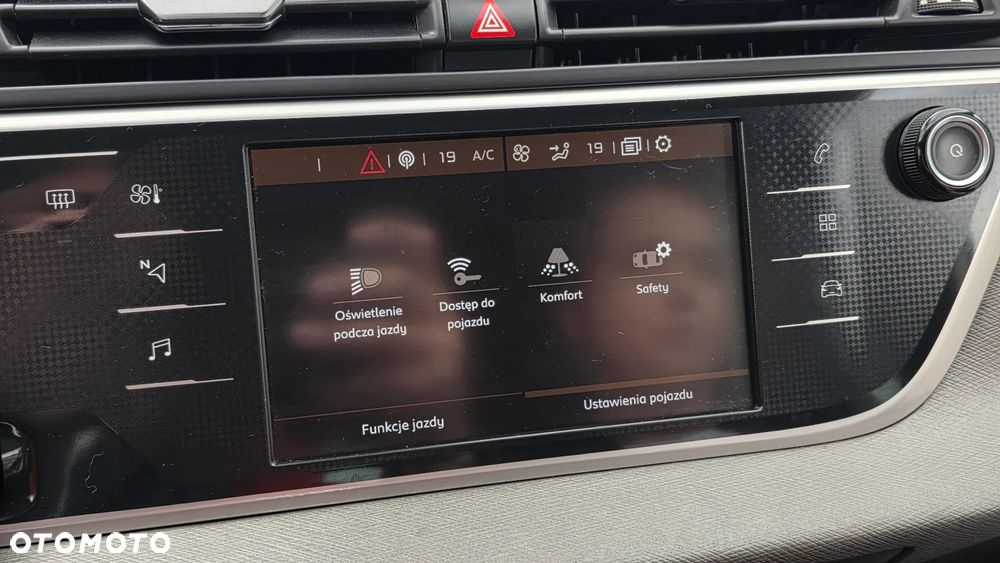 Citroën C4 Picasso 1.6 BlueHDi Shine S&S - 18