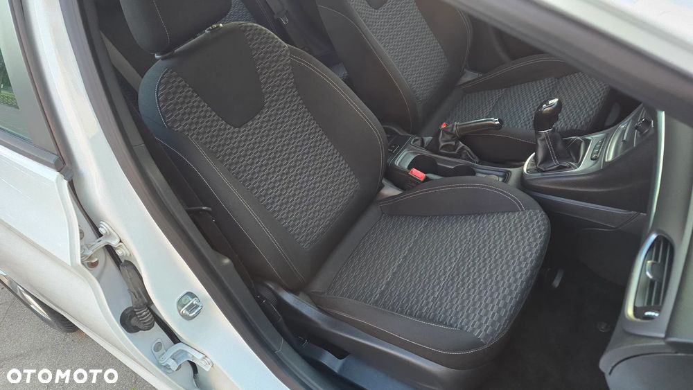 Opel Astra - 24