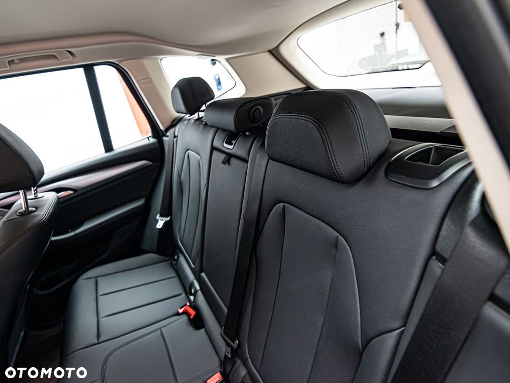 BMW X3 xDrive20i - 24