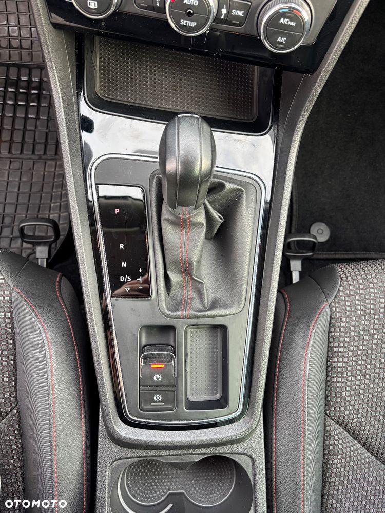 Seat Leon 1.4 TSI FR S&S DSG - 12