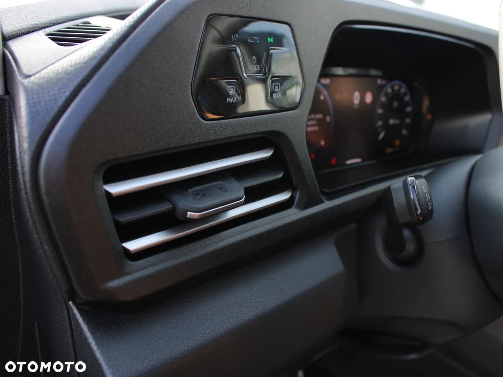 Volkswagen Caddy 2.0 TDI 4Motion - 18