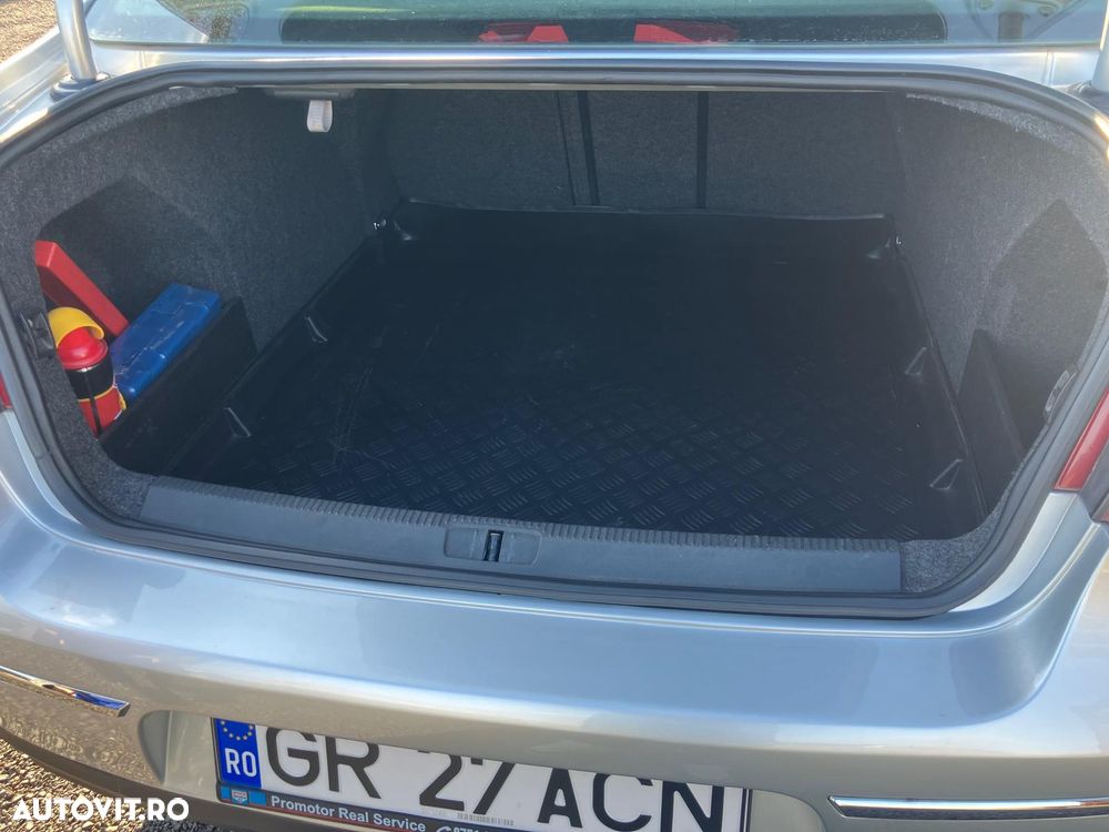 VOLKSWAGEN Passat 2007 — imagine 10
