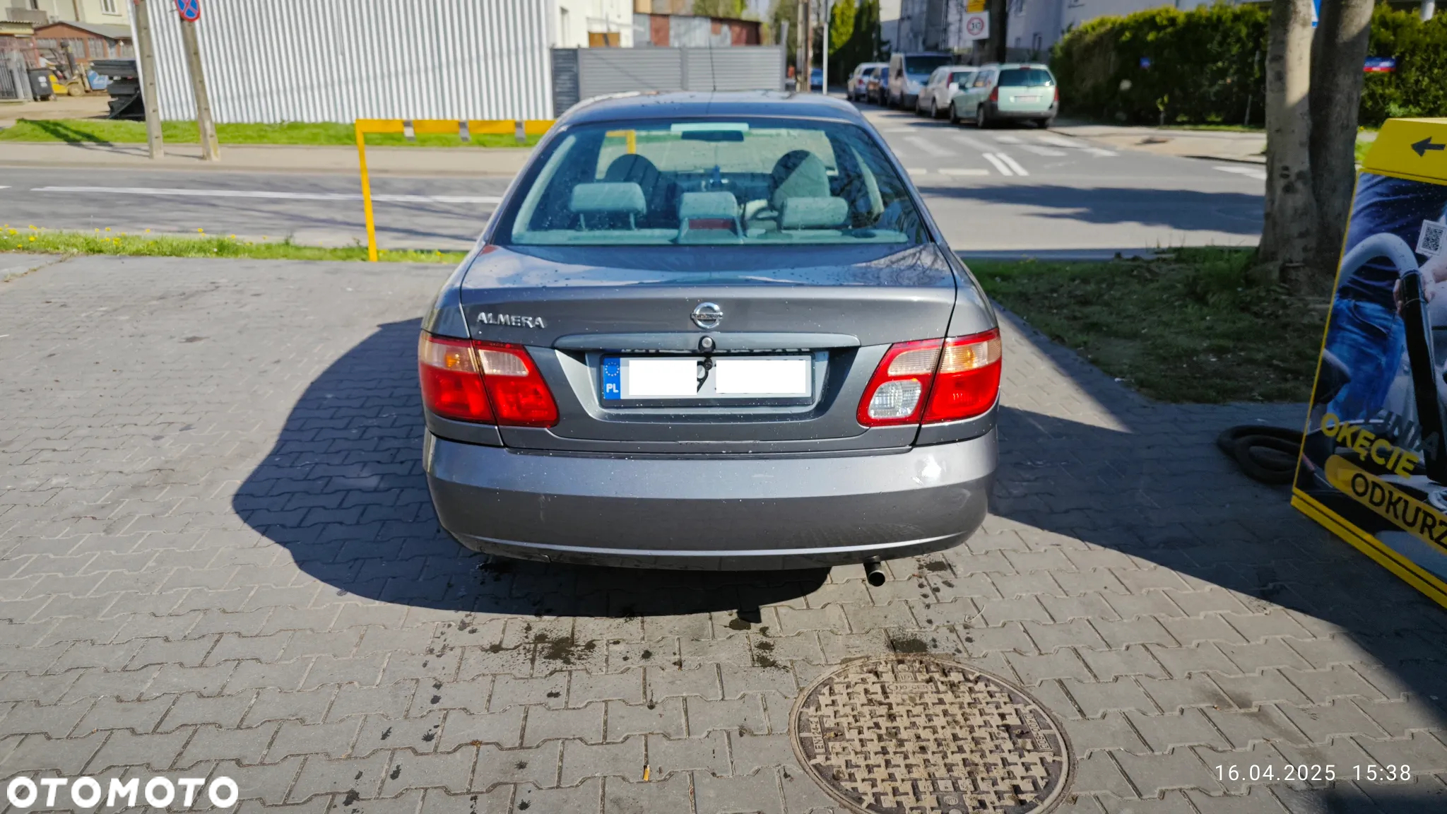 Nissan Almera - 27