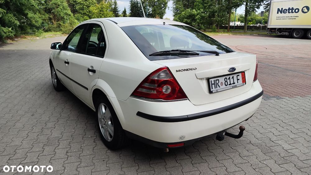Ford Mondeo 1.8 Trend - 6