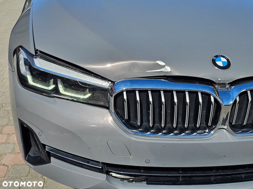 BMW Seria 5 520d Sport - 29