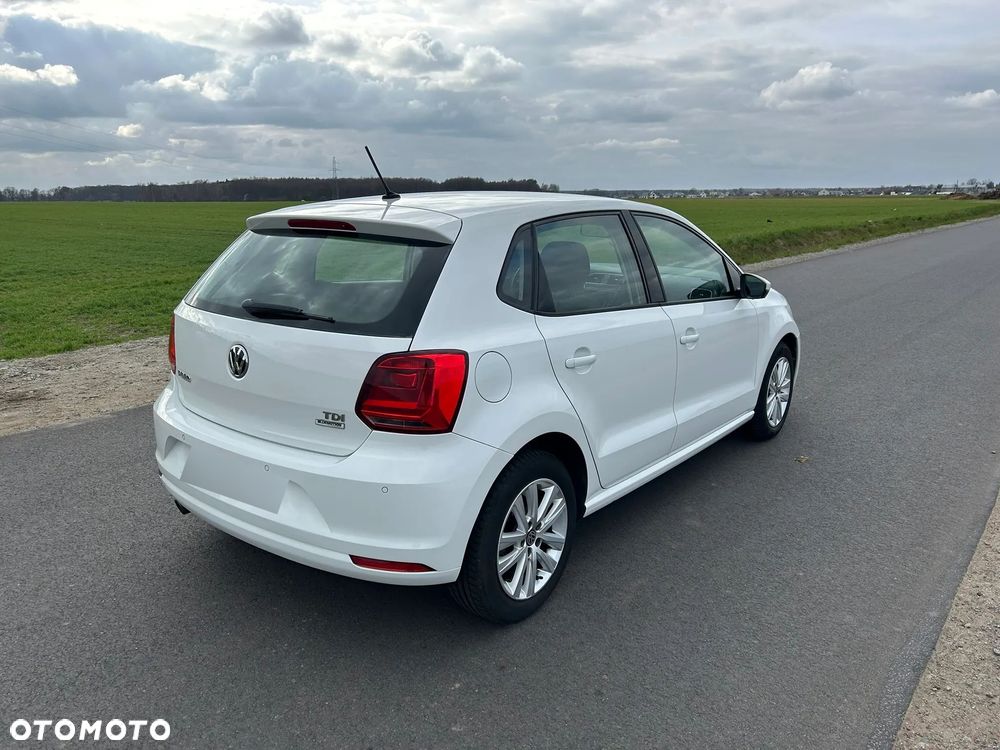 Volkswagen Polo 1.4 TDI (Blue Motion Technology) Comfortline - 5