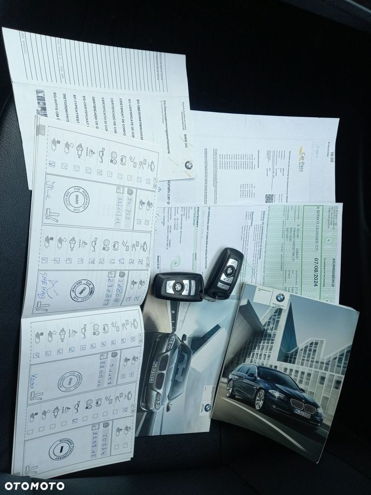 BMW Seria 5 520d Special Edition - 33