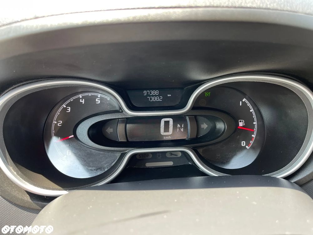 Renault Trafic - 30