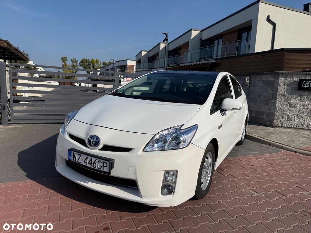 Toyota Prius - 3