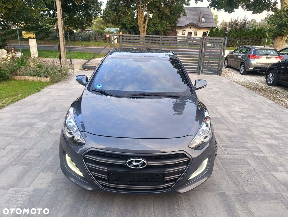 Hyundai i30 1.4 Passion Plus - 3