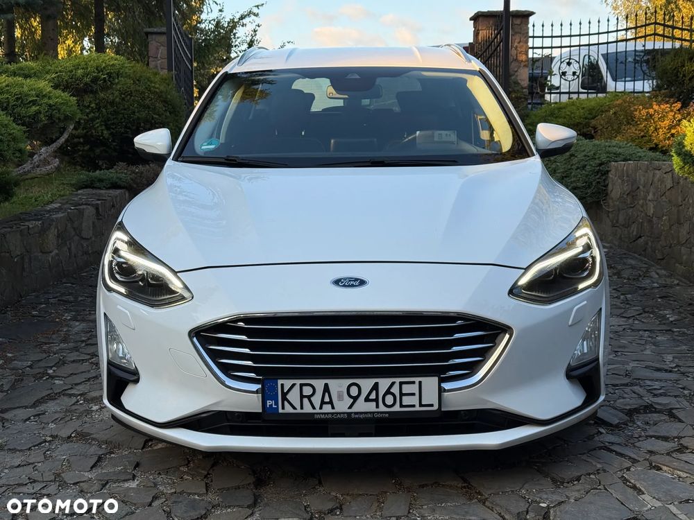 Ford Focus 1.5 EcoBlue Start-Stopp-System TITANIUM - 11