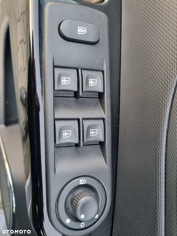 Renault Captur ENERGY TCe 120 EDC XMOD - 36