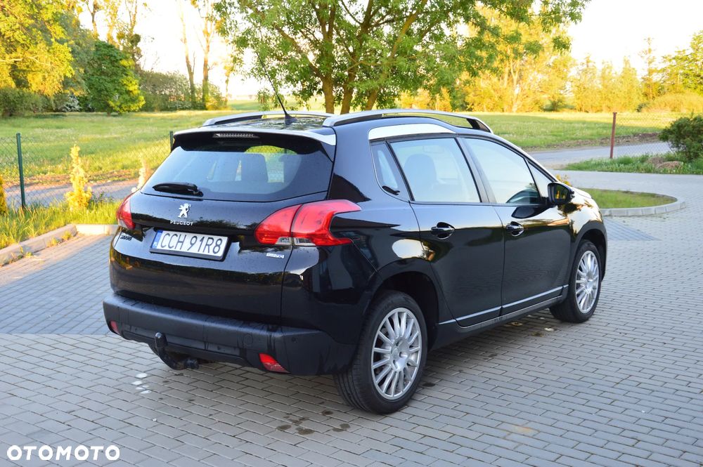 Peugeot 2008 - 11