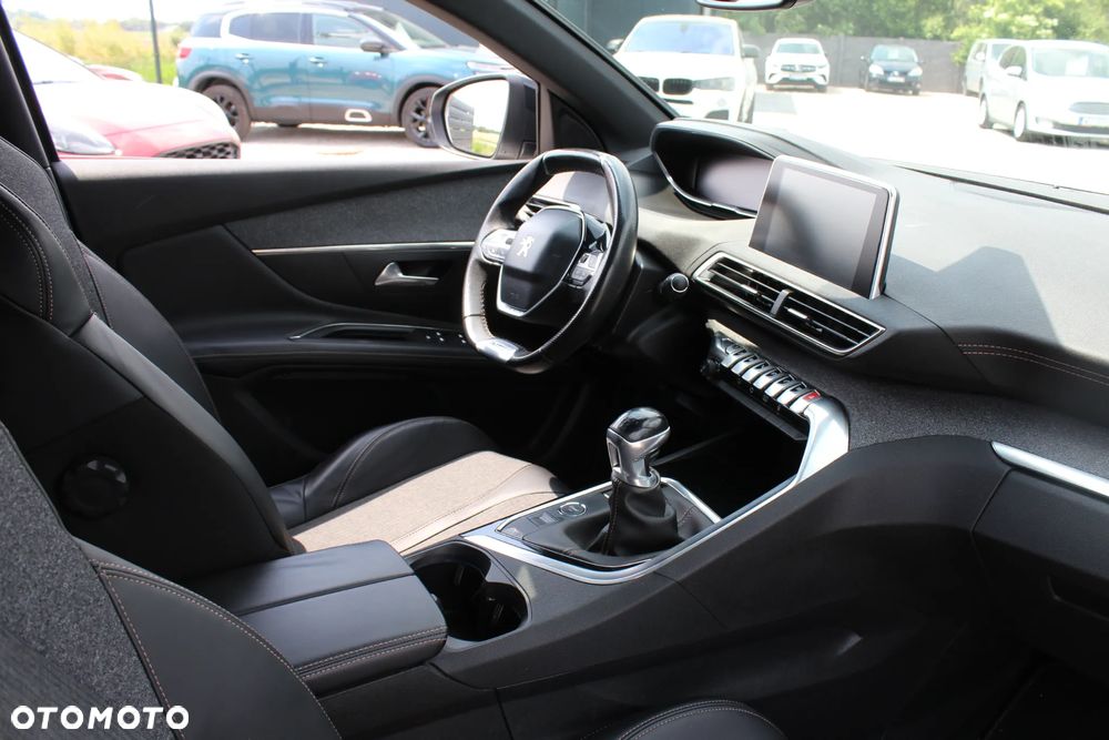 Peugeot 3008 PureTech 130 Stop & Start Allure - 28