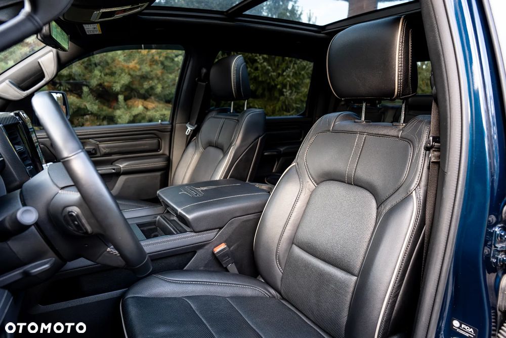 RAM 1500 5.7 eTorque Crew Cab Shortbed Limited Black - 22