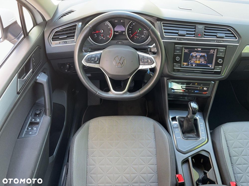 Volkswagen Tiguan 1.5 TSI EVO Elegance DSG - 20