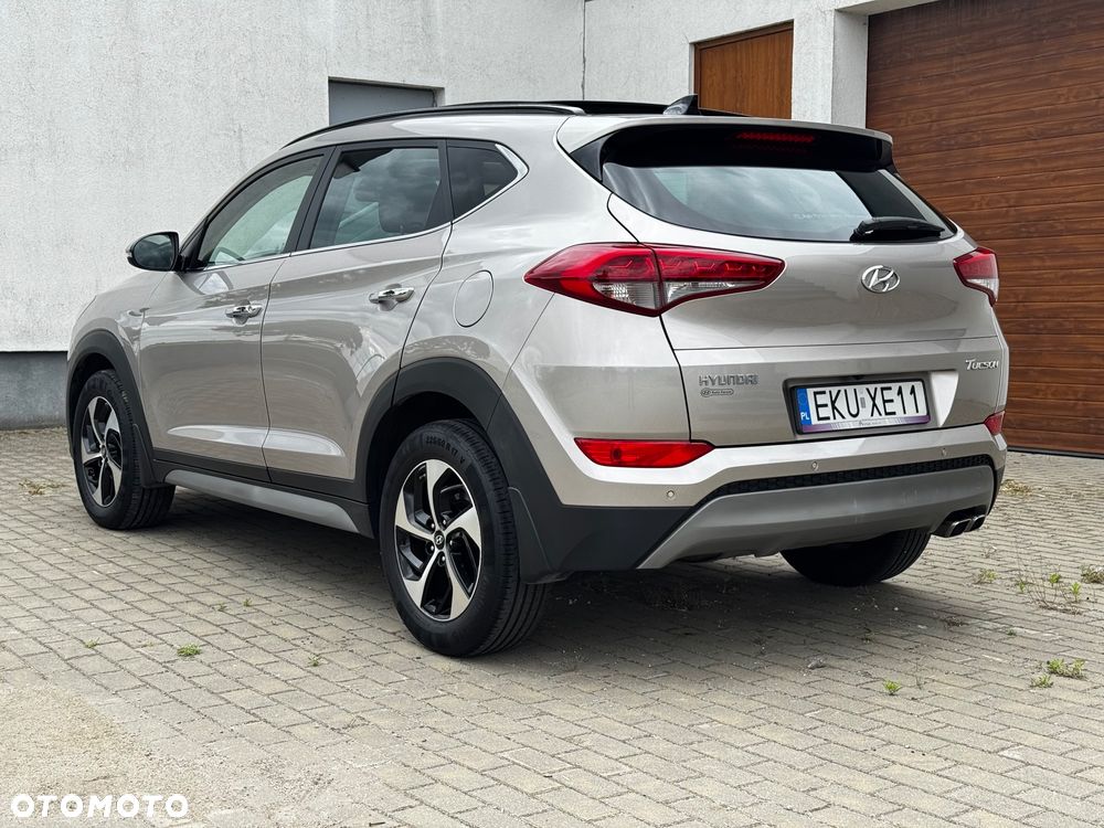 Hyundai Tucson 2.0 CRDI BlueDrive Style 2WD - 3