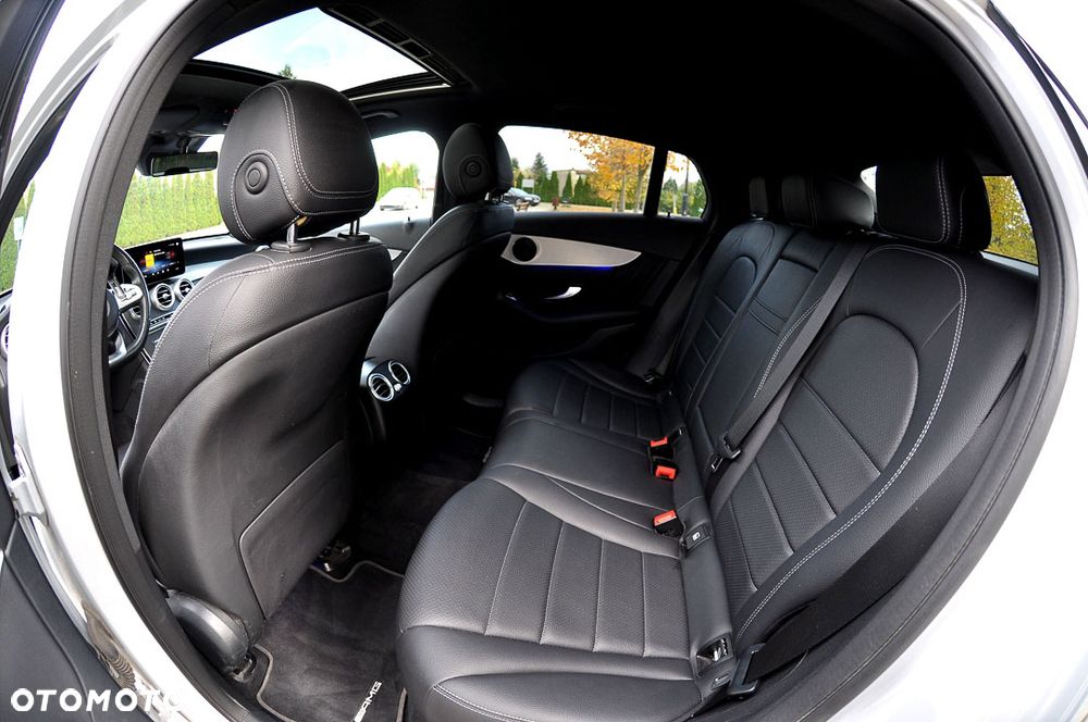 Mercedes-Benz GLC 200 d 4Matic 9G-TRONIC AMG Line - 21