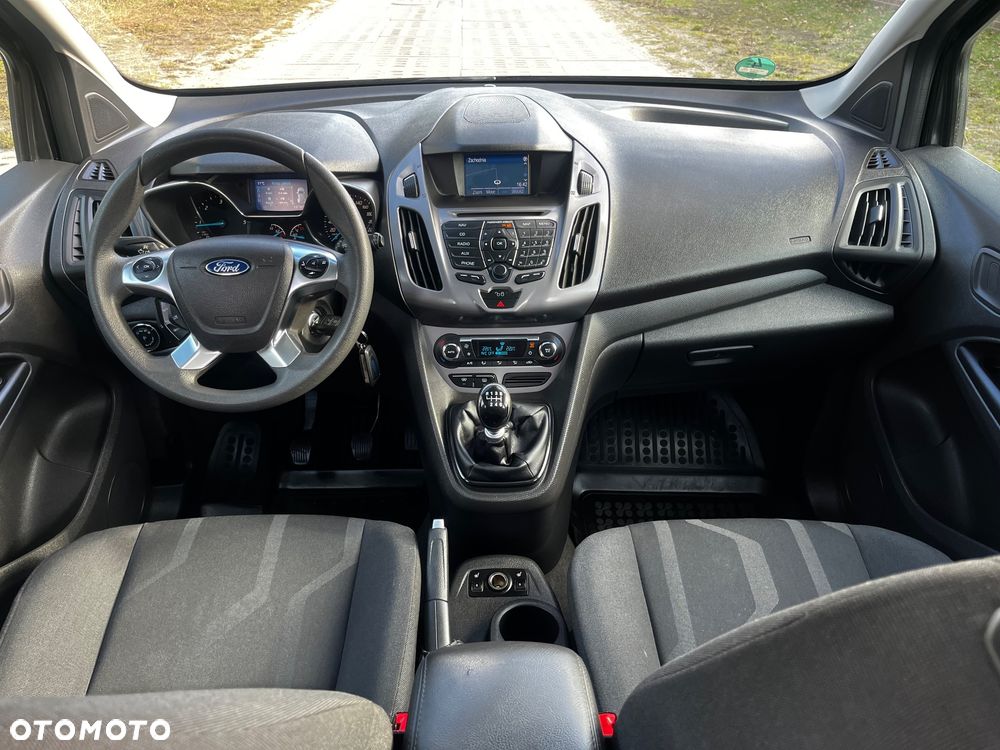 Ford Tourneo Connect Grand - 19