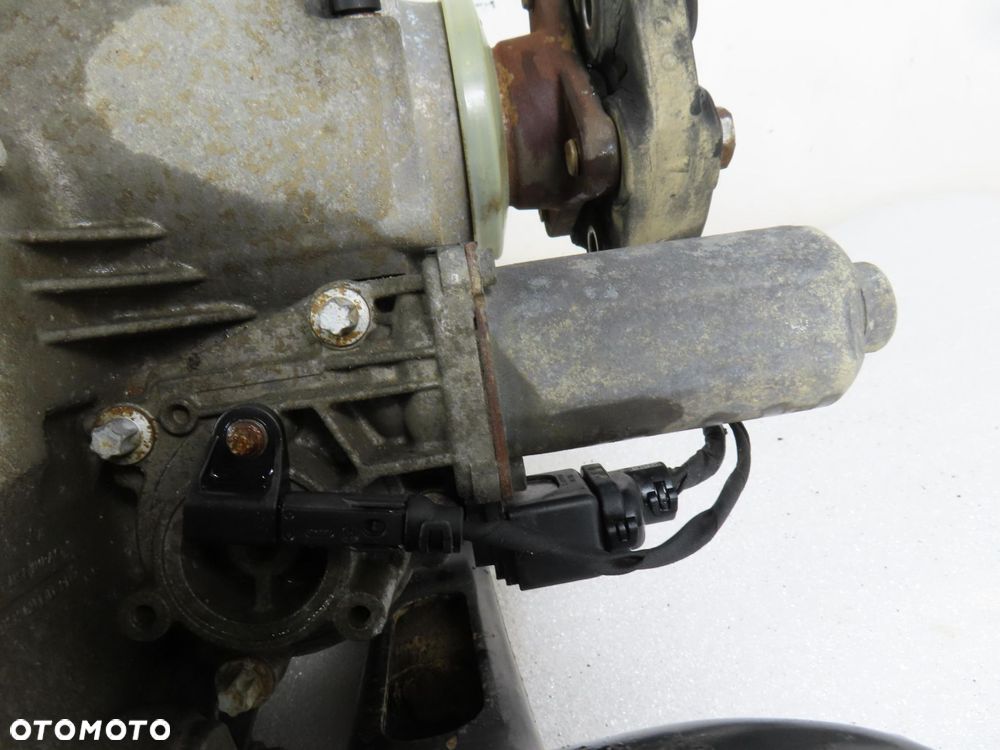SKRZYNIA BIEGÓW BMW X3 (E83) 2.0 d 150 1069401052 1069401051 7545710 - 8