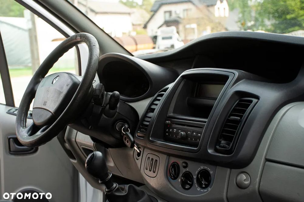 Renault TRAFIC LONG - 27