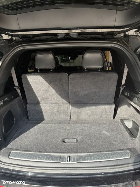 Jeep Grand Cherokee - 11
