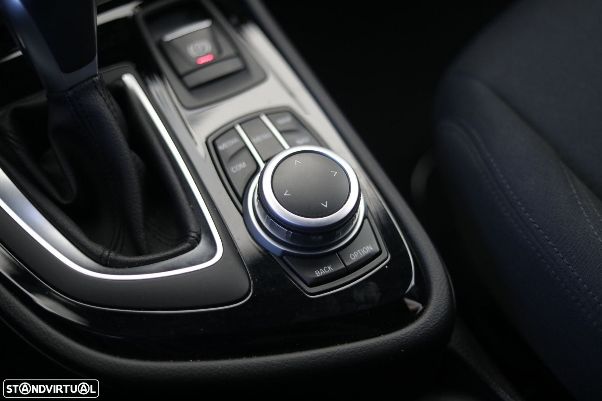 BMW 225xe Active Tourer Advantage - 13