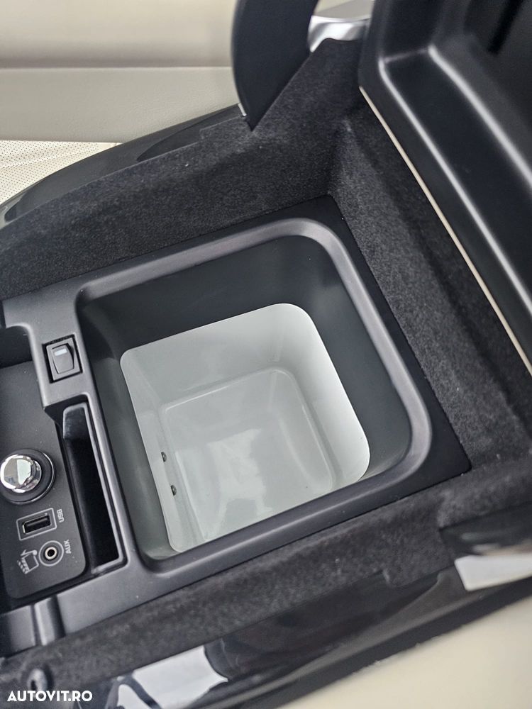 Land Rover Range Rover - 11