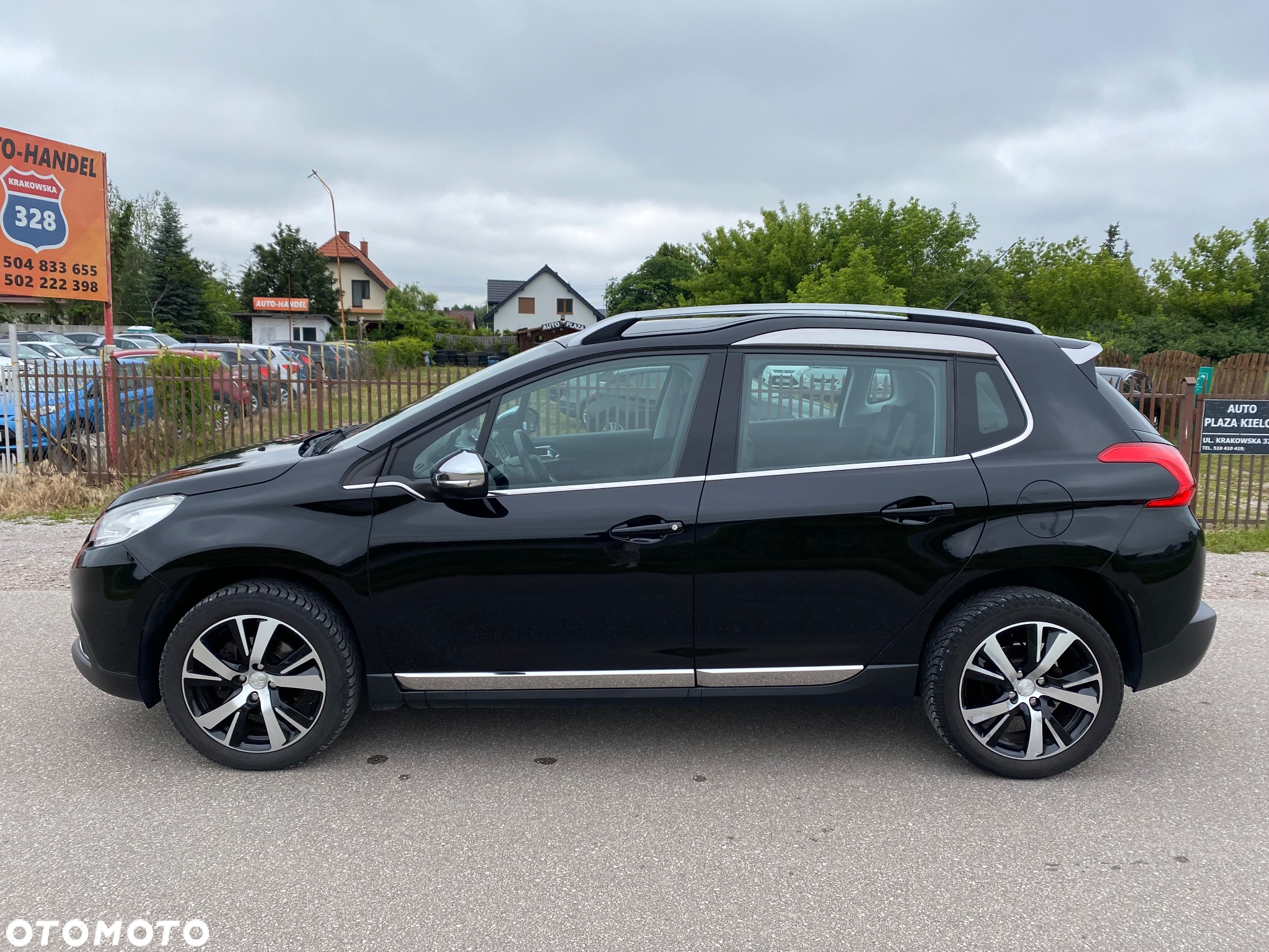 Peugeot 2008 1.6 e-HDi Allure S&S - 19