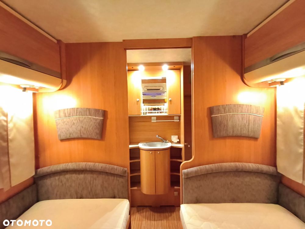 Adria - 31