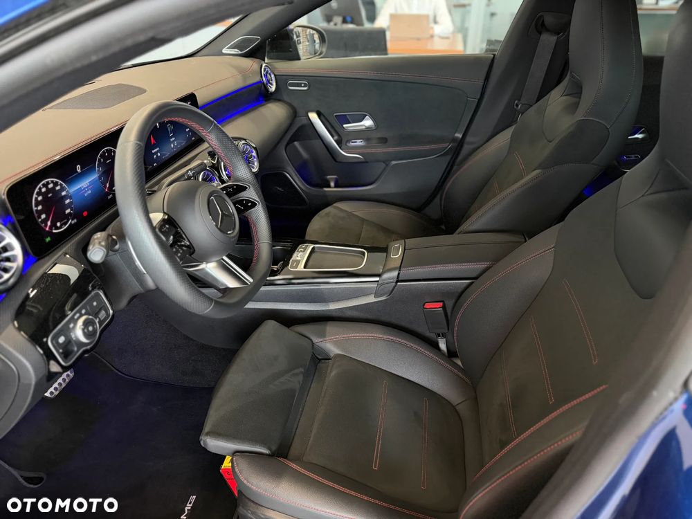 Mercedes-Benz CLA 200 AMG Line 7G-DCT - 8