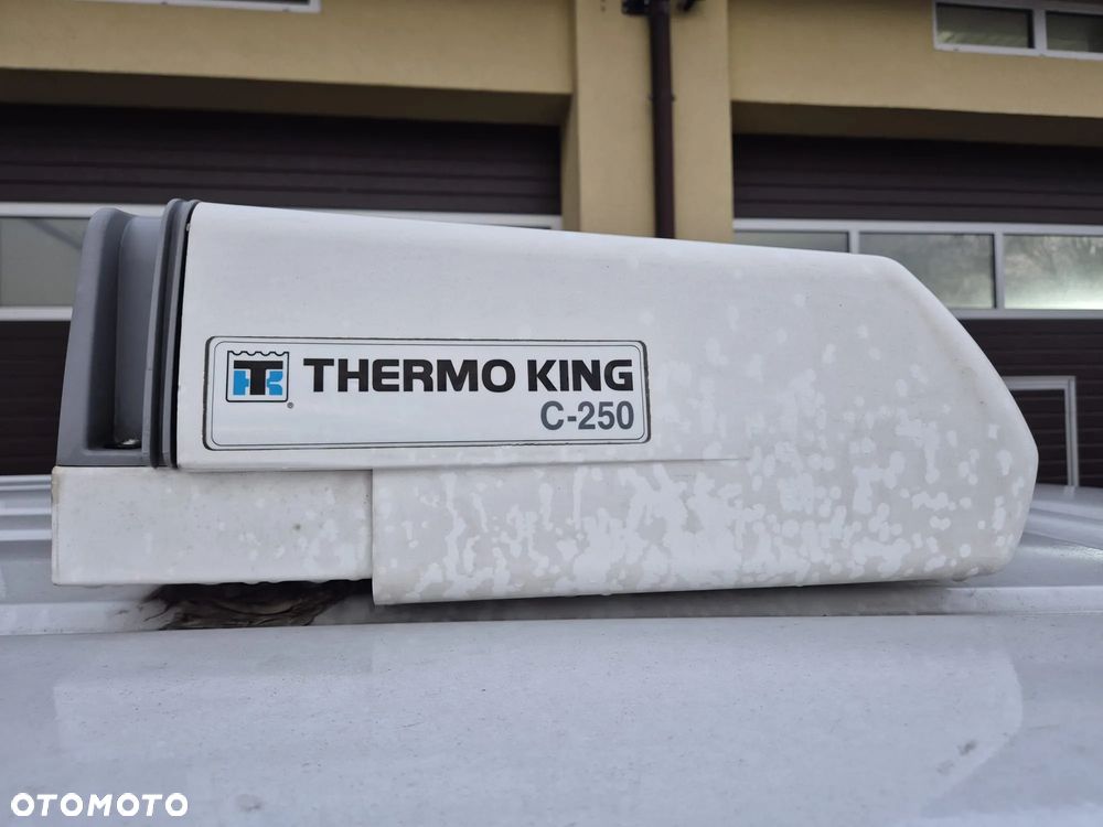 Toyota Proace Chłodnia - 11