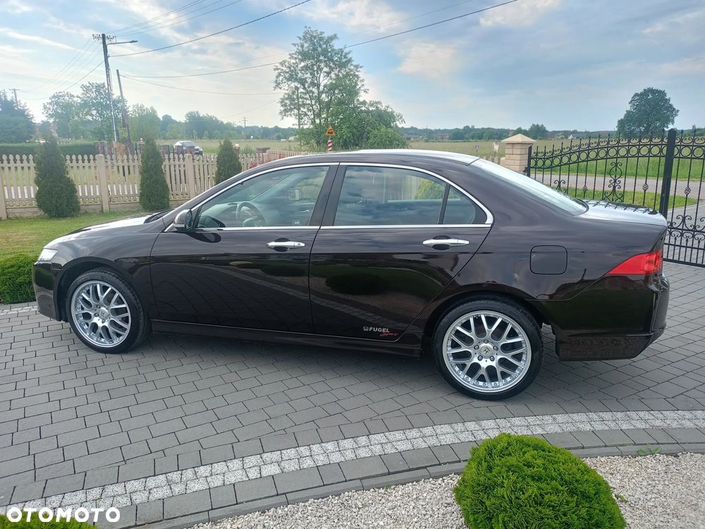 Honda Accord 2.0 i Sport - 12