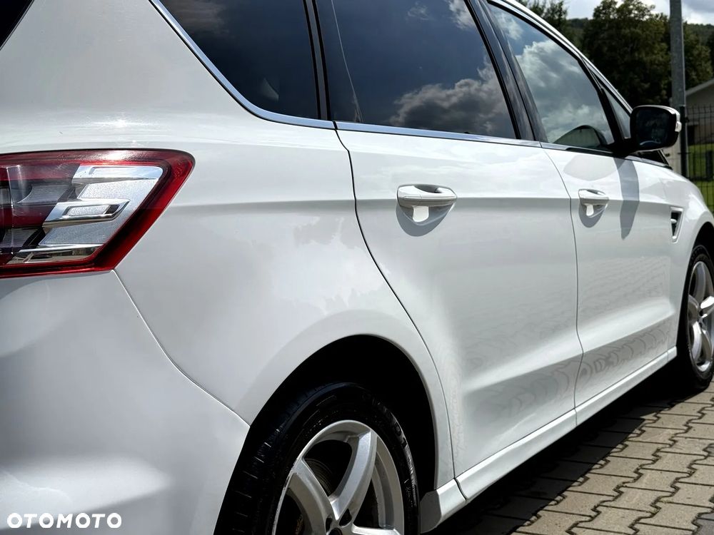 Ford S-Max 2.0 TDCi Titanium PowerShift - 21
