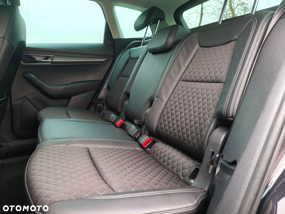 Skoda Karoq 1.5 TSI ACT DSG Style - 15