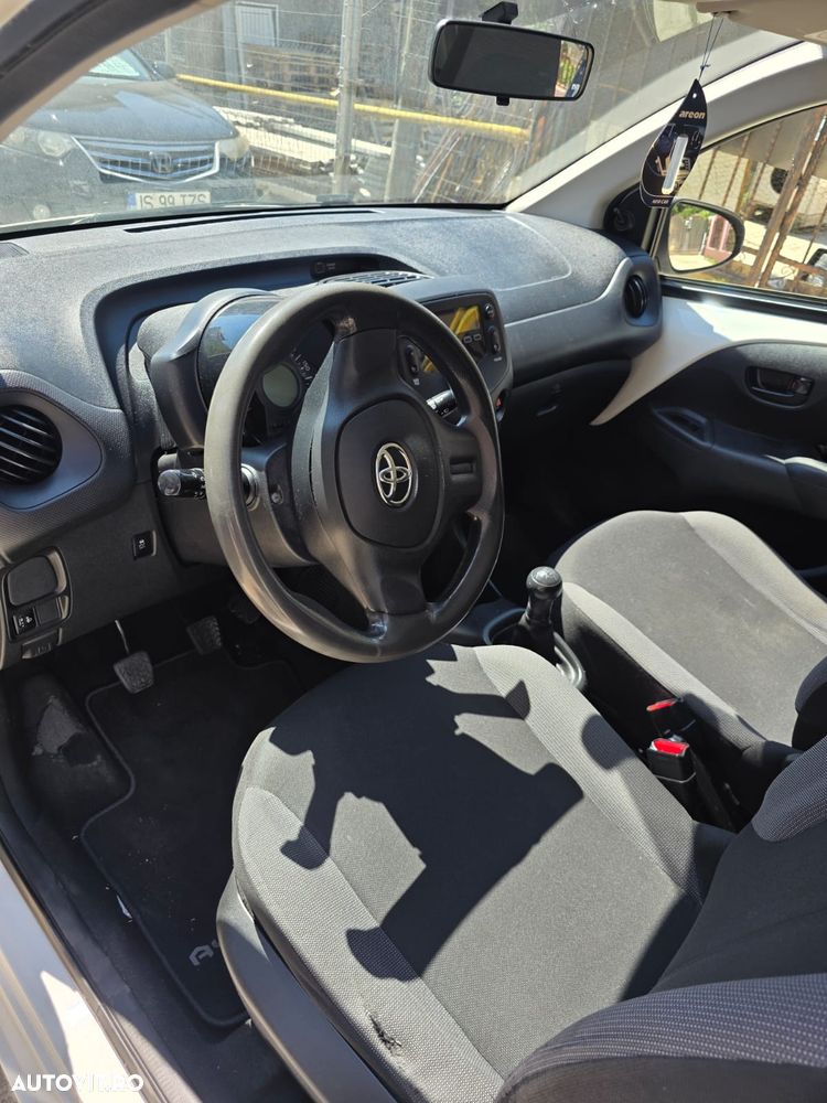 Toyota Aygo 1.0 X - 7