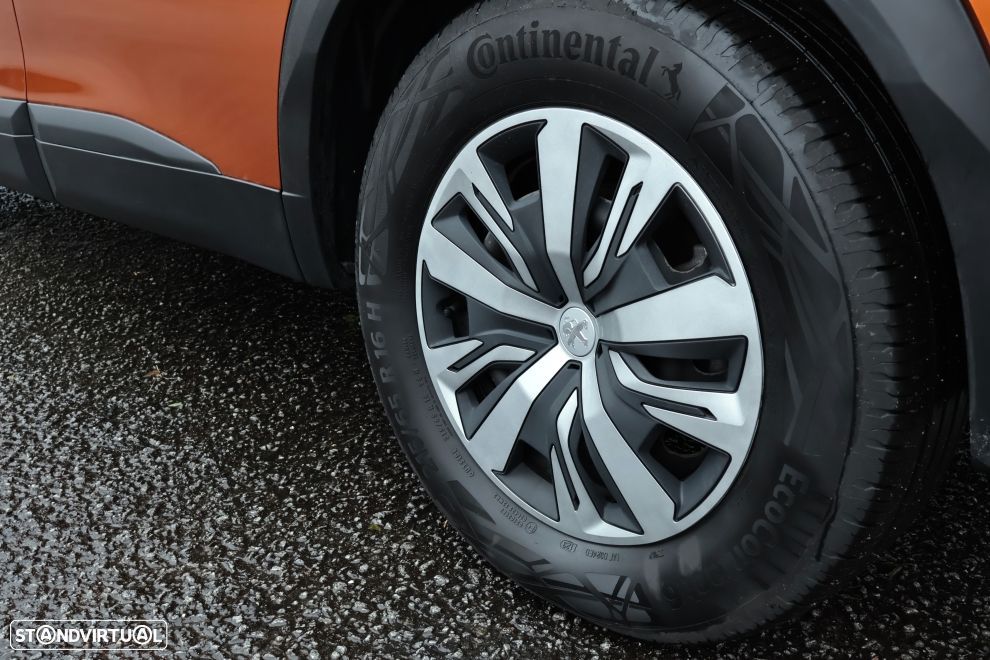 Peugeot e-2008 50 kWh Active Pack - 5