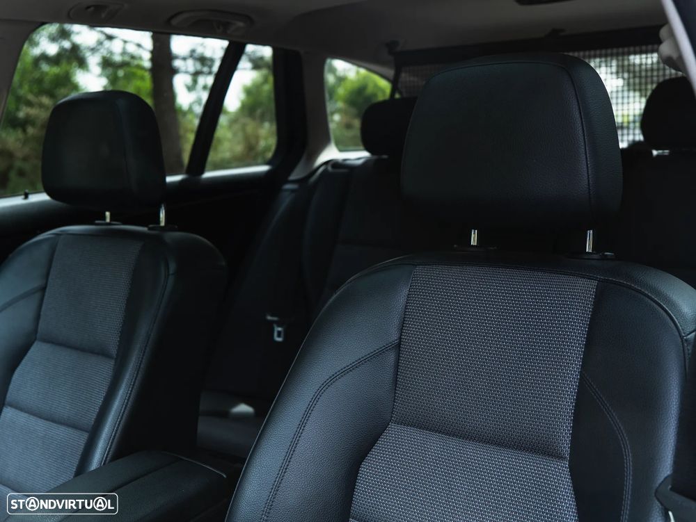 Mercedes-Benz C 250 Station CDI 7G-TRONIC Avantgarde Edition - 33