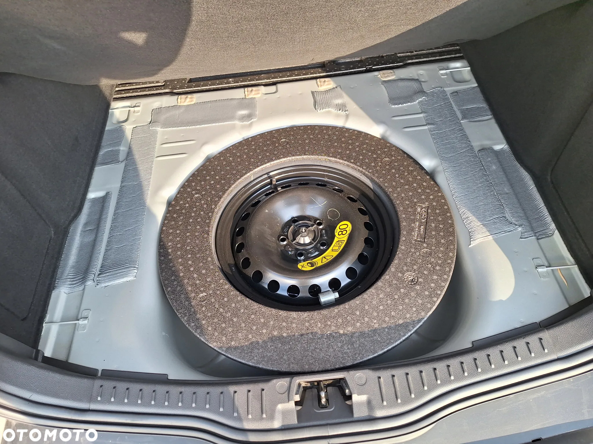 Ford Focus 1.6 Trend - 14