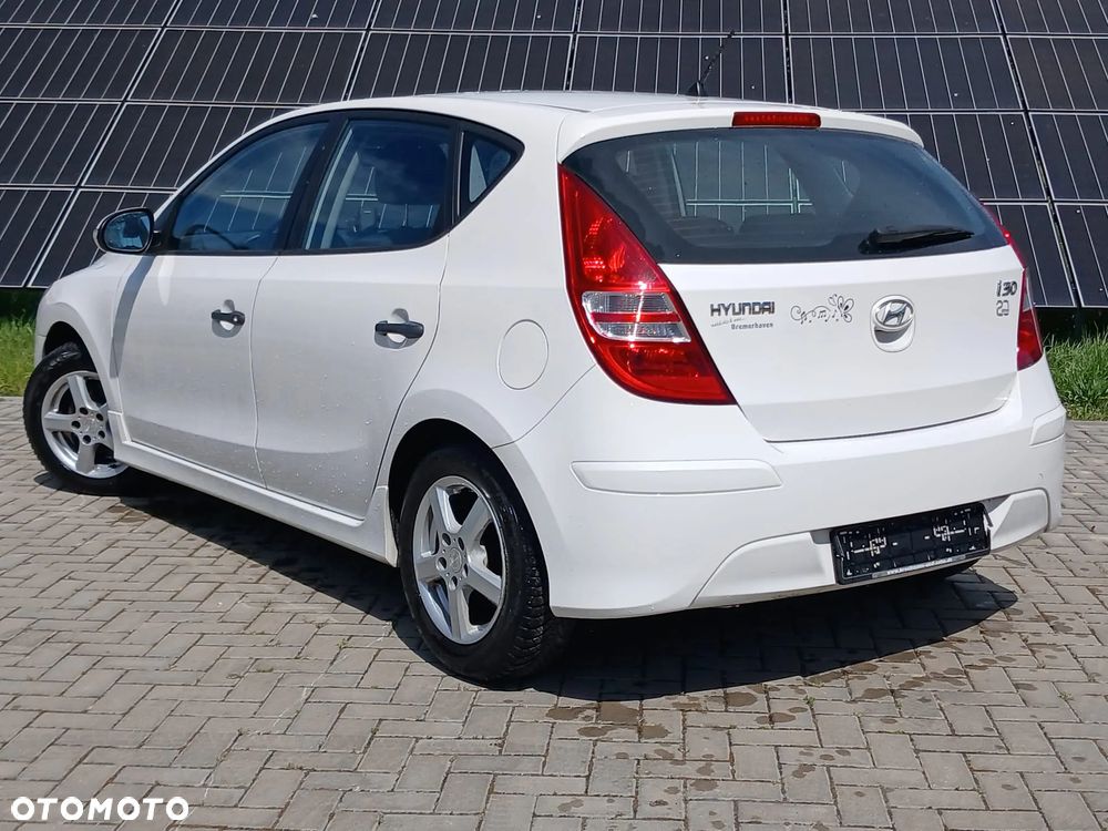 Hyundai i30 1.4 FIFA WM Edition - 5